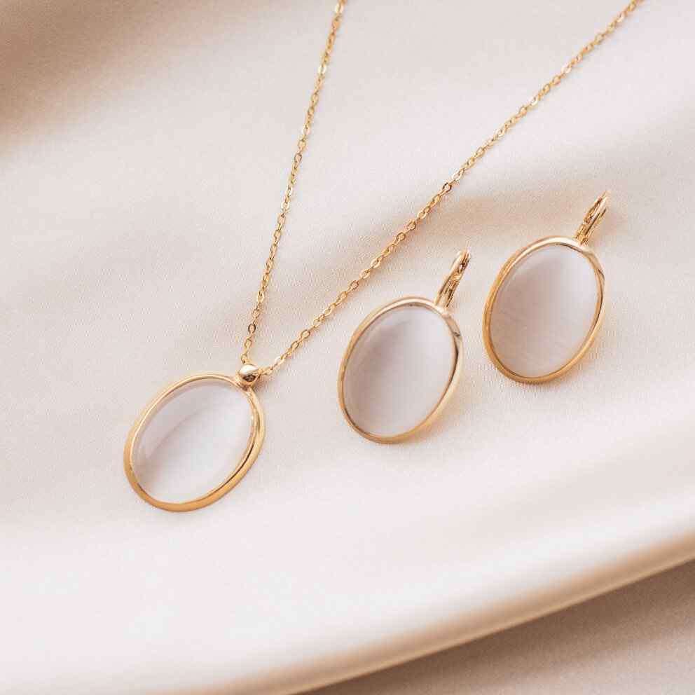 https://moyatasvatba.bg/wp-content/uploads/2020/11/wedding_style_square_02.jpg